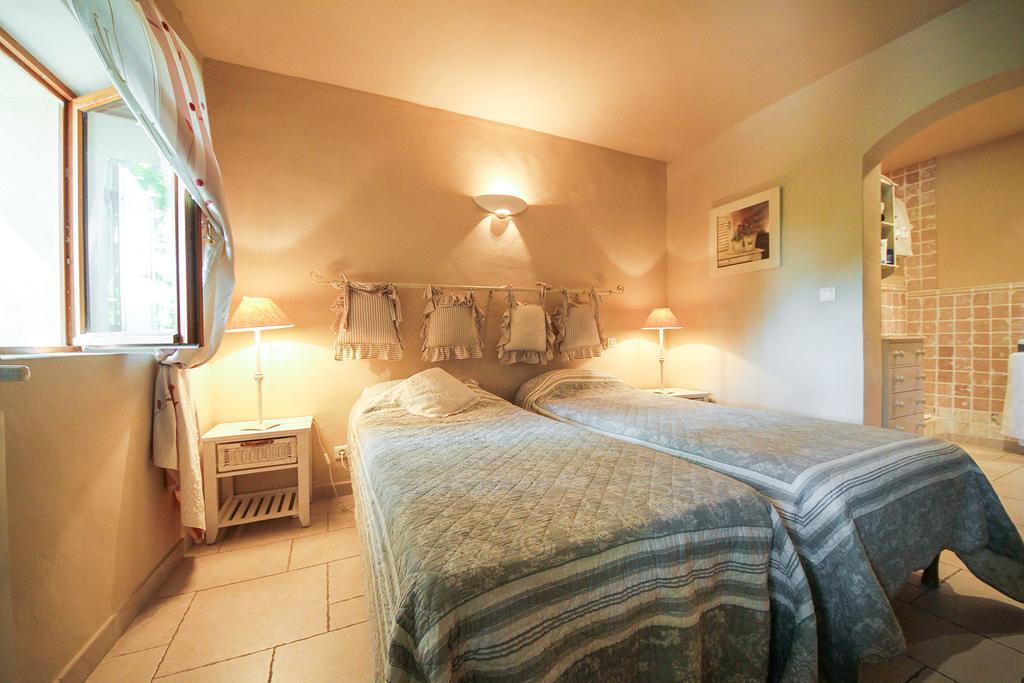 Les Carmes And Spa Le Thor Rum bild