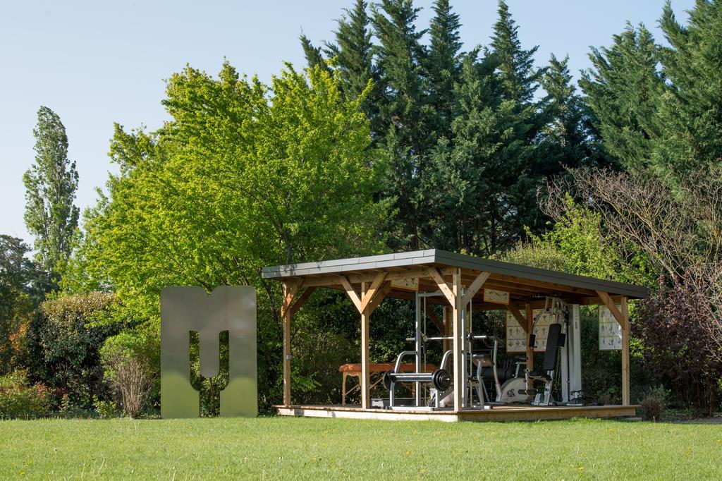 Les Carmes And Spa Le Thor Exteriör bild